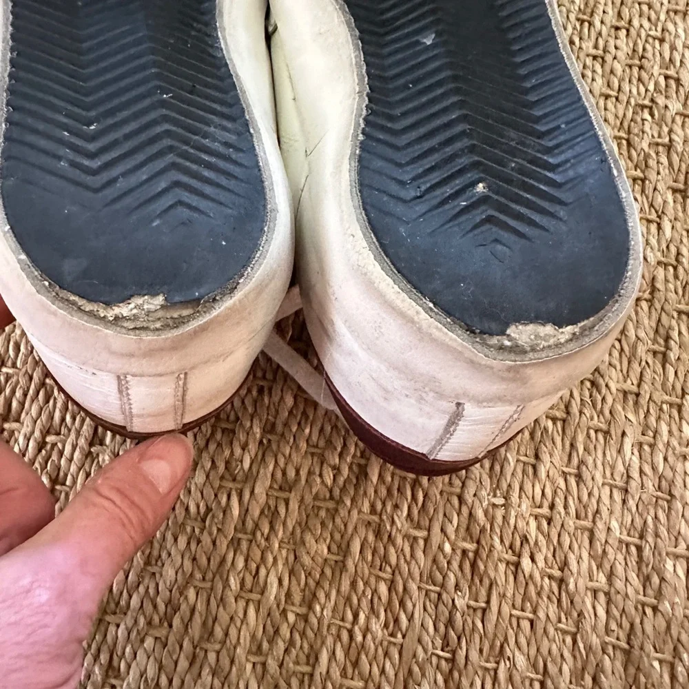 Golden Goose White Leather Sneakers with Purple Glitter Star and Burgundy Heel - Picture 6 of 8